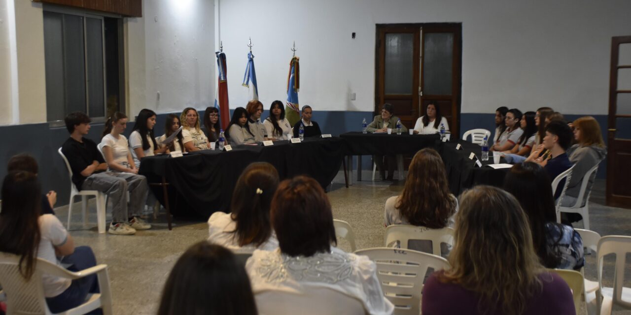 Concejo Deliberante Juvenil: los estudiantes de Crespo completaron el cronograma de sesiones