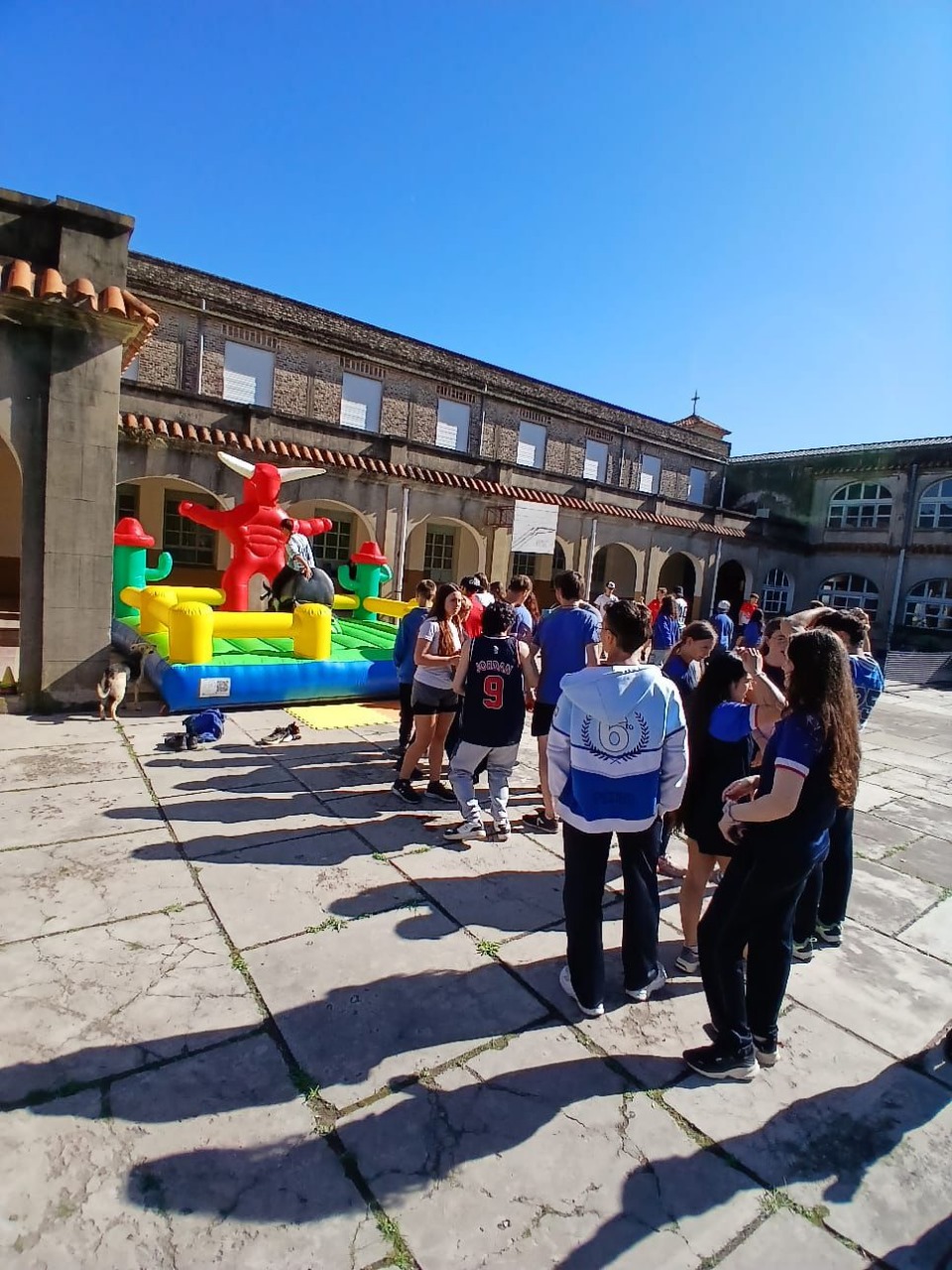 Valle María: Estudiantina en Movimiento