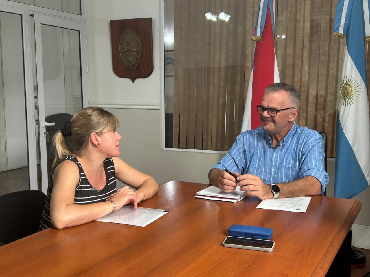 Autoridades comunales de Santa Rosa se reunieron con el Ministro Jacob