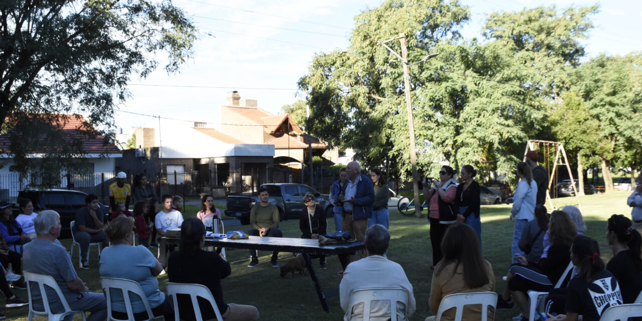 Comenzó el diseño participativo de la plaza de Alem y Dorrego de Crespo