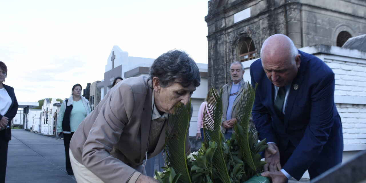 Homenaje a quienes forjaron la ciudad de Crespo