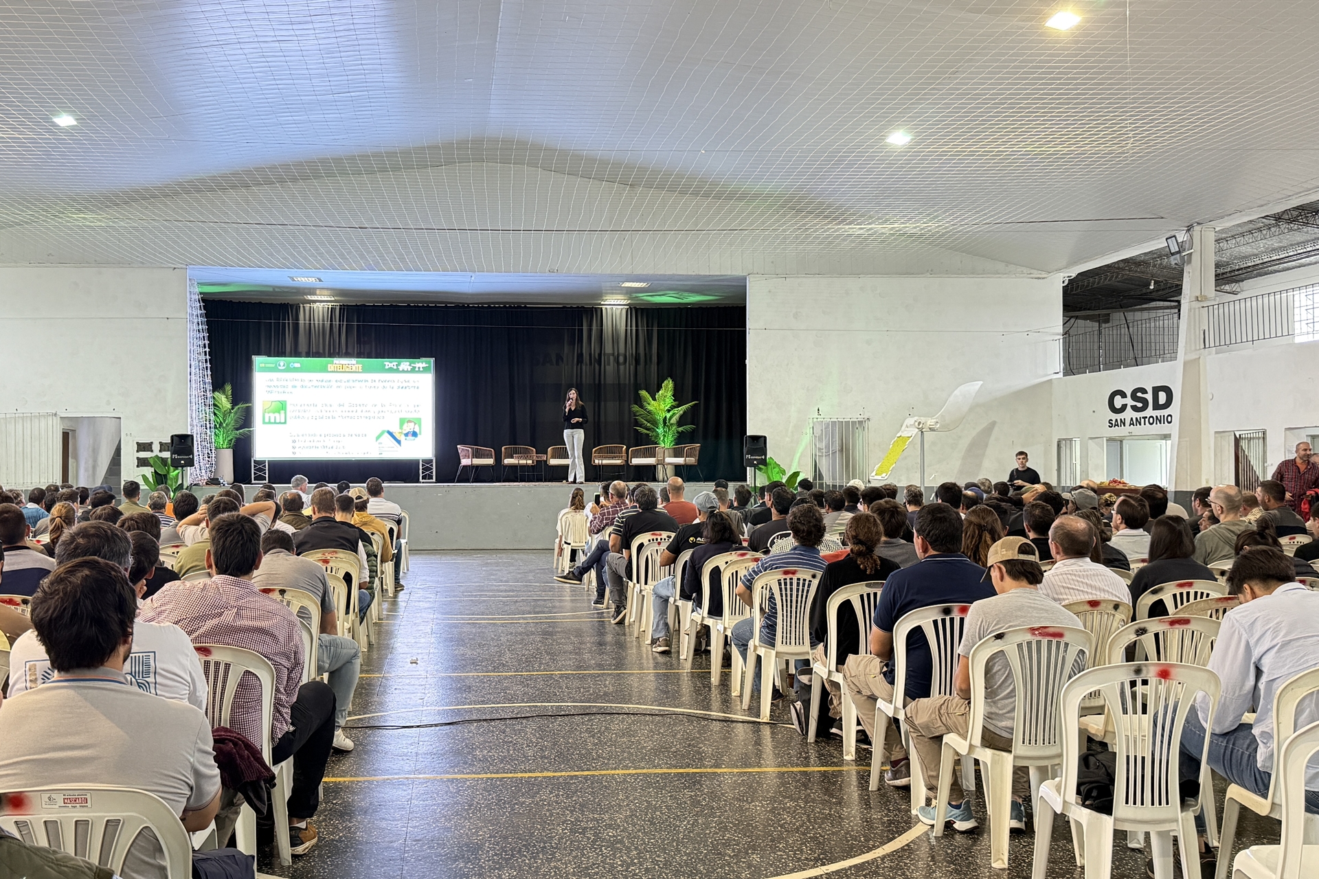 Aldea San Antonio fue sede de una jornada clave sobre Buenas Prácticas Agropecuarias