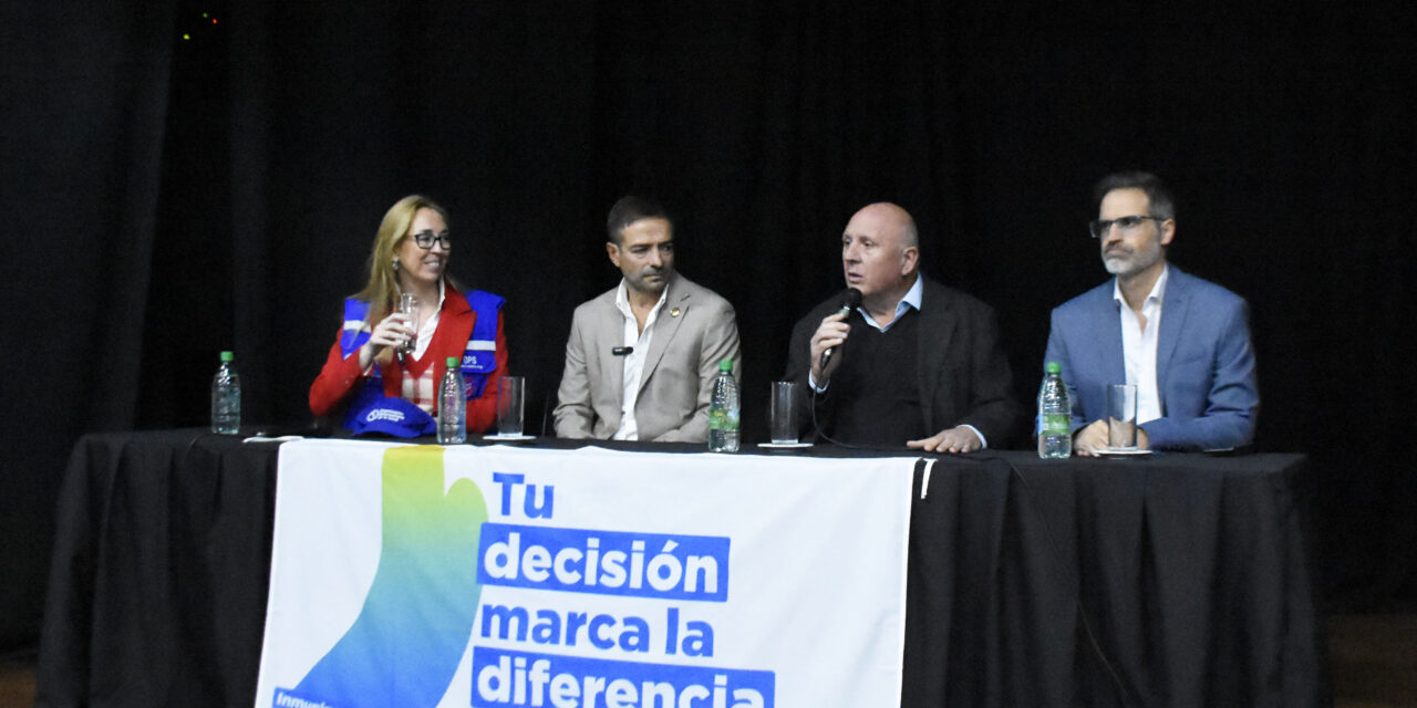 Semana de Vacunación: Provincia, OPS, hospital y municipio coordinan acciones en Crespo