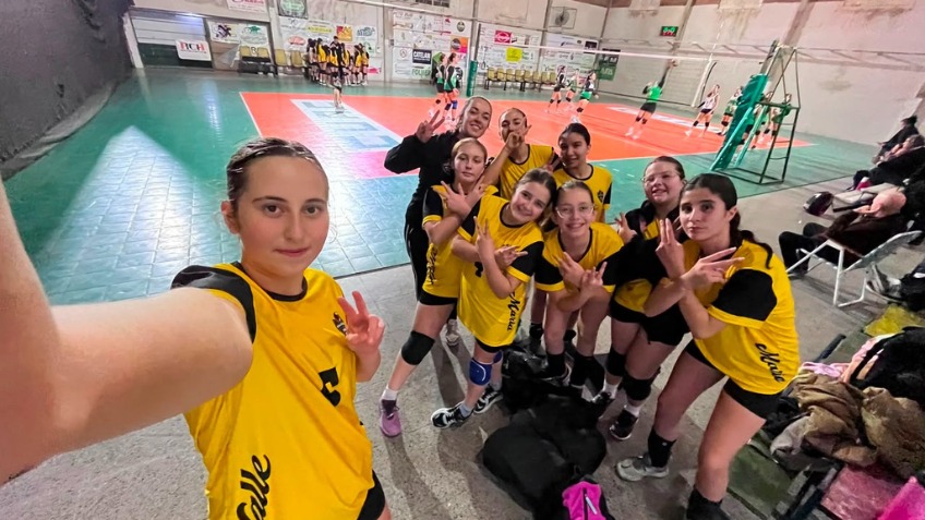 Vóley: la categoría Sub 14 de Valle María sumó dos triunfos en una nueva fecha de la Liga APV