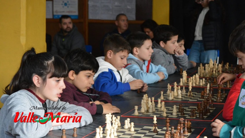Niños y jóvenes de Valle María participaron del Torneo Departamental de Ajedrez en Diamante