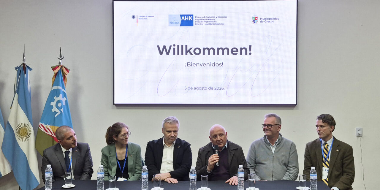 Crespo profundiza la relación bilateral con Alemania