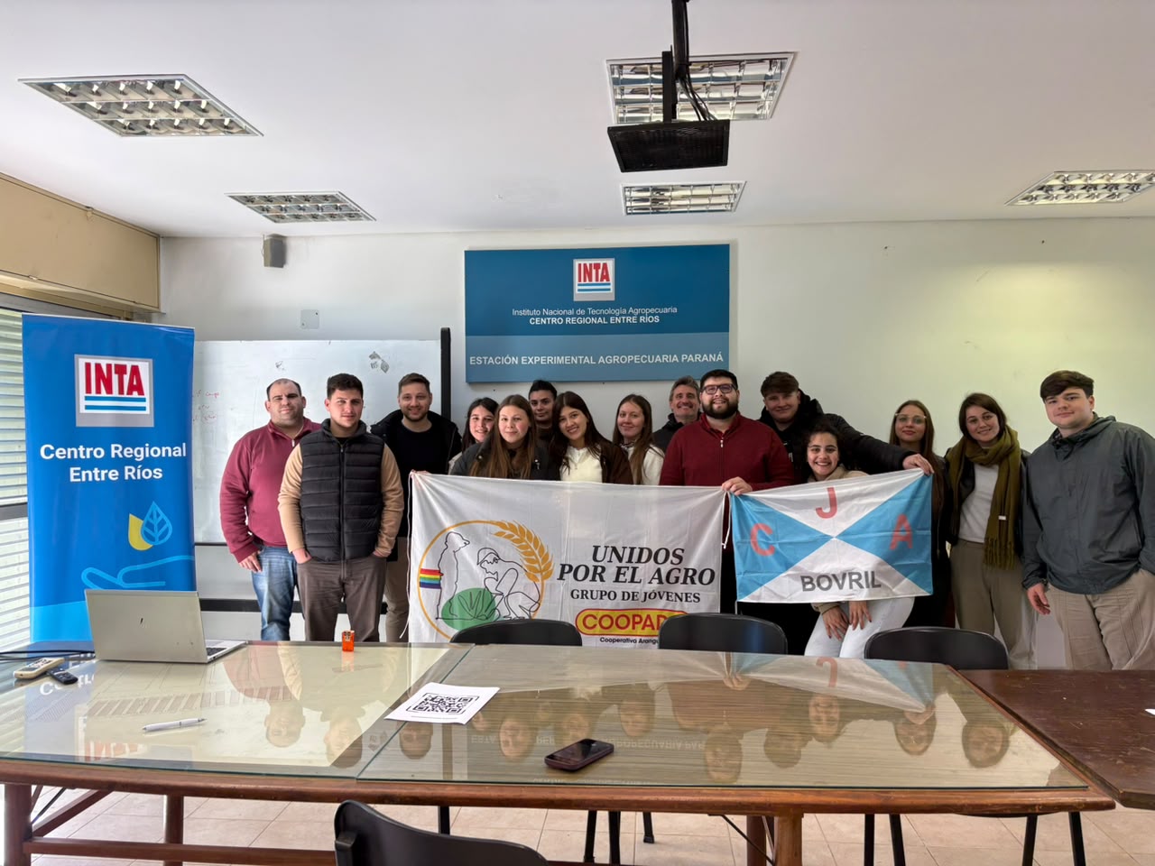 Jóvenes de COOPAR participaron de una jornada de capacitación en el INTA Paraná