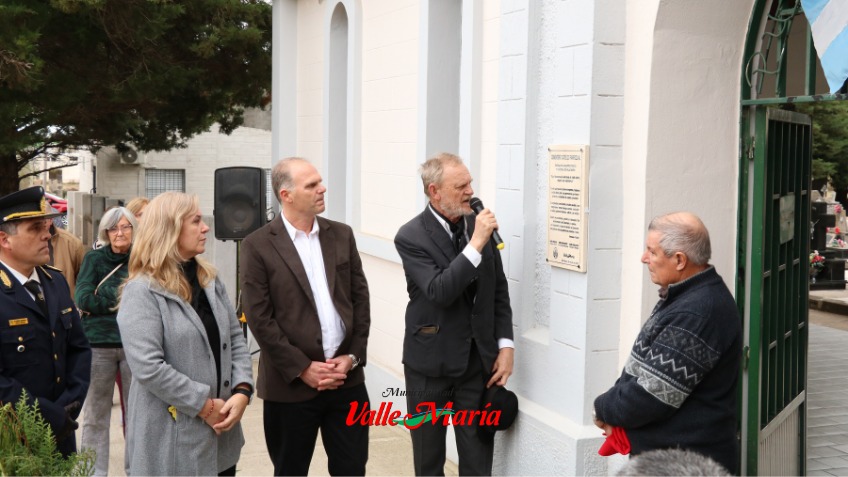 Valle María: Cementerio Católico Parroquial declarado Patrimonio Histórico, Arquitectónico y Cultural