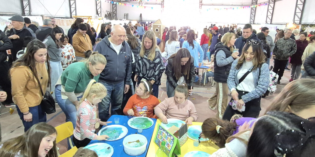 Exitoso Día del Niño en Crespo