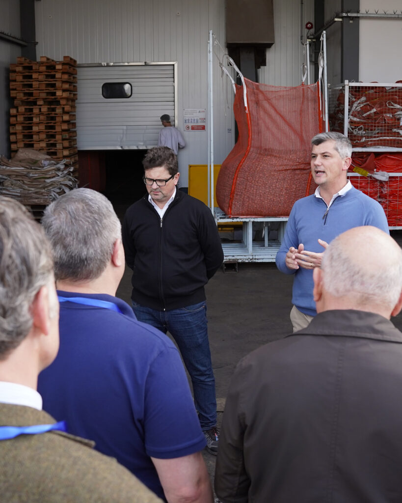 Delegados de la Cámara de Industria y Comercio Argentino-Alemana en La Agrícola Regional
