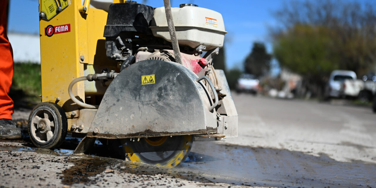 Obras para mejorar la capacidad de los desagües pluviales en Crespo