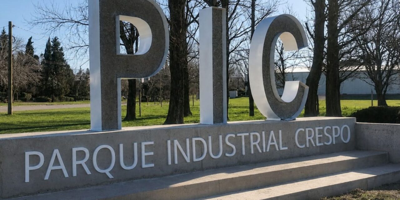Crespo celebró el Día de la Industria con diferentes acciones para beneficiar y potenciar el sector productivo