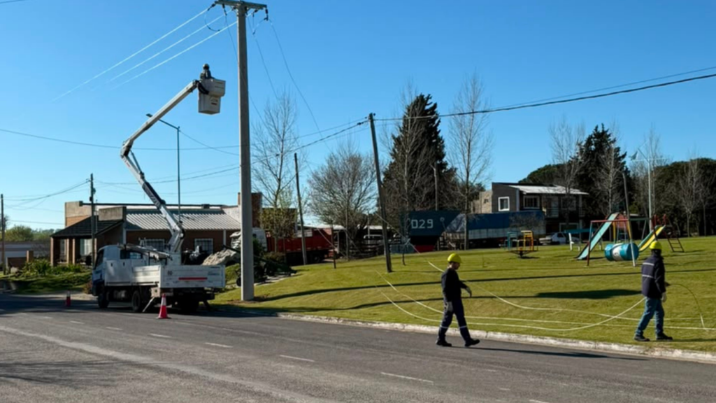 Nueva infraestructura eléctrica en Aldea Spatzenkutter
