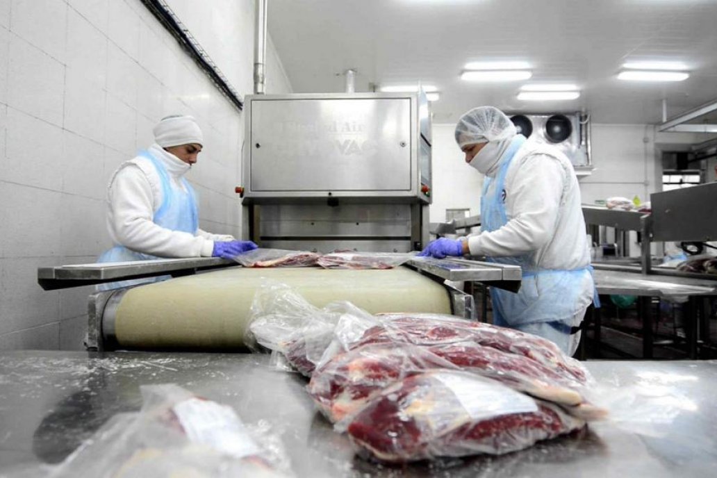 España pide extender al Mercosur las restricciones a la carne