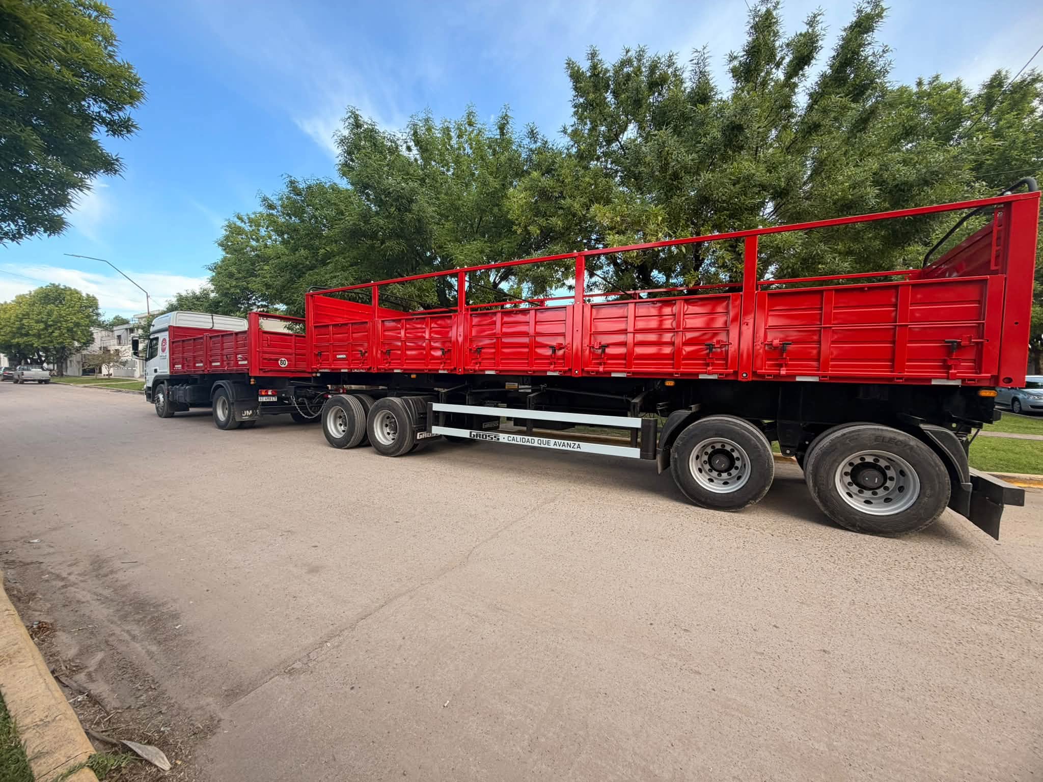 Incorporaron nuevo acoplado al parque automotor municipal de Hasenkamp
