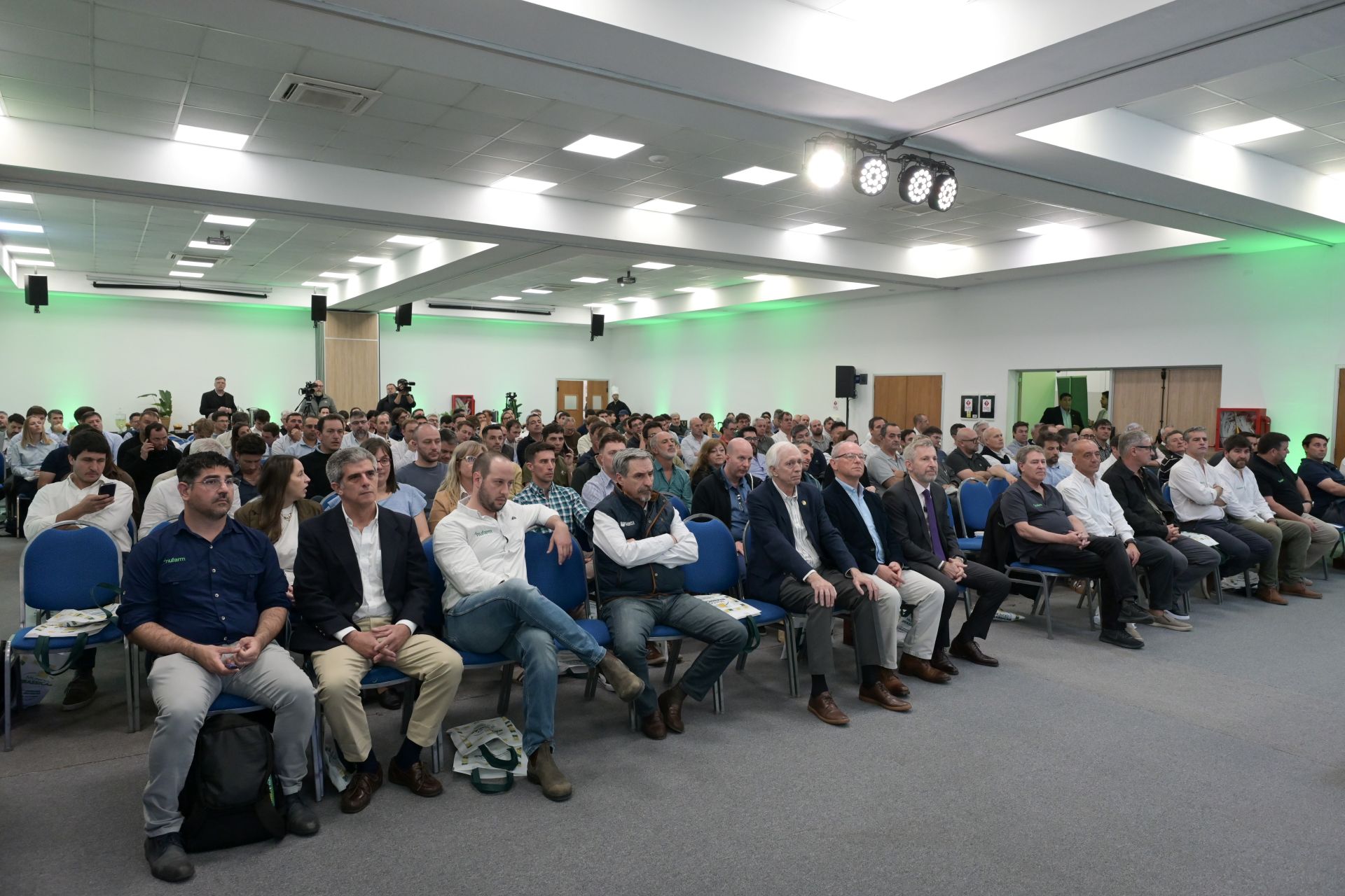 Entre Ríos consolida su liderazgo en la producción de carinata durante el primer Simposio de Brassicas